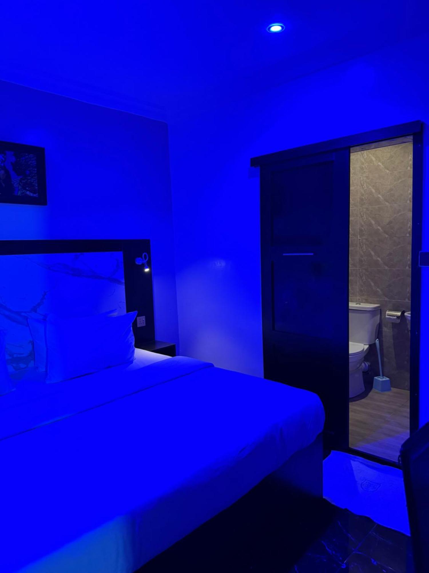 Posh Hotel And Suites Ikeja Ngoại thất bức ảnh